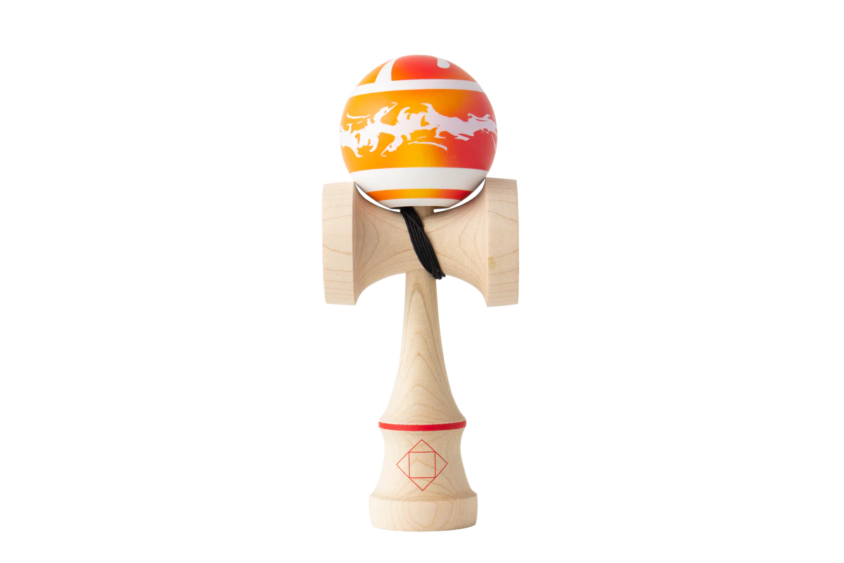 Lotus Pyro Kendama  玉  85.2ｇ　ケン  83.6ｇ