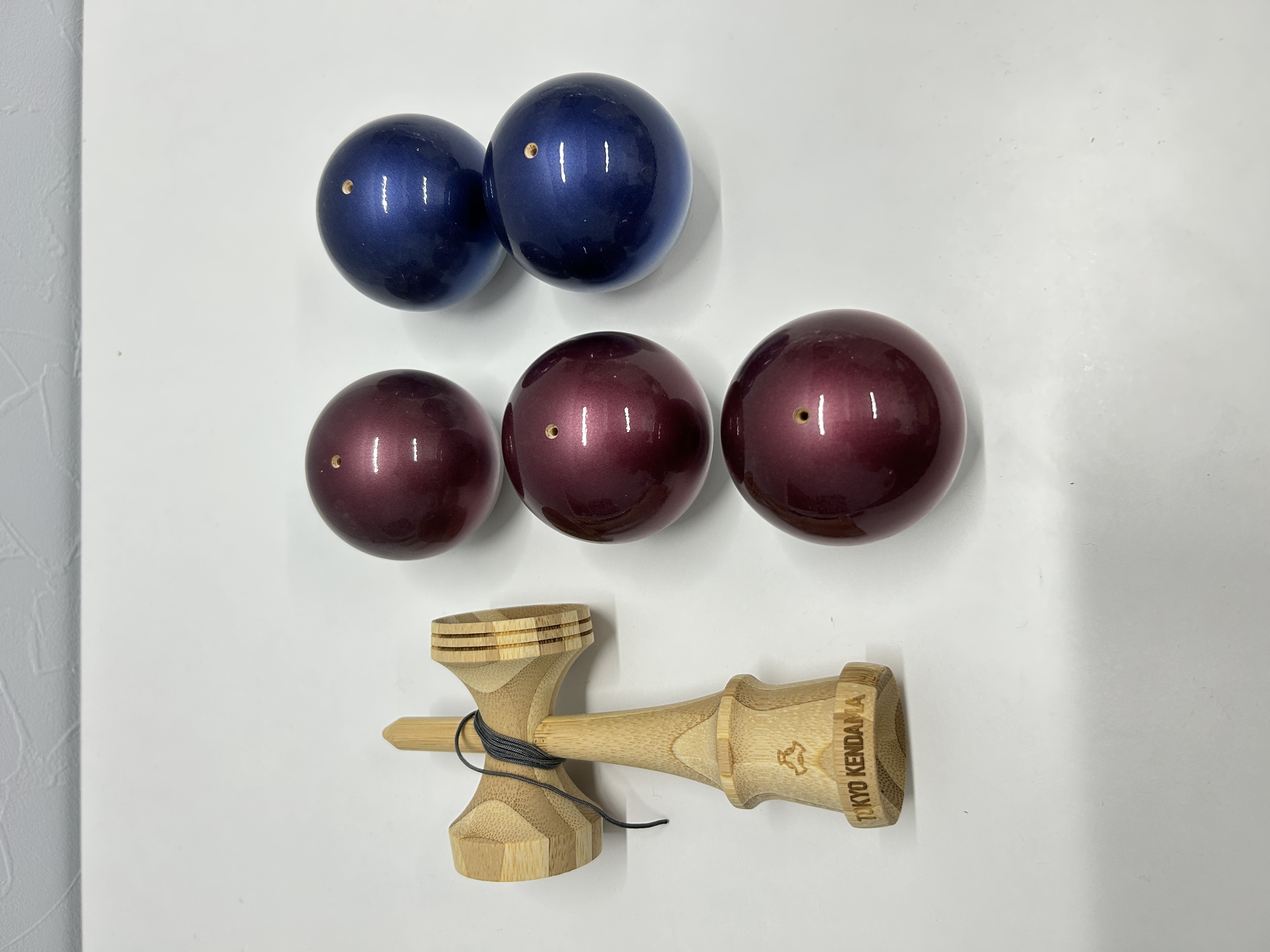 5連けん玉　未使用品 Amazon.co.jp: けん玉 山形工房×秋元けん玉研究所 5連けん玉