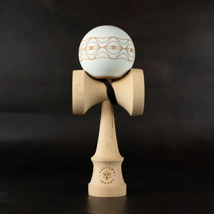 Gray Eyes Kendama  T 90.0g    K 81.1g